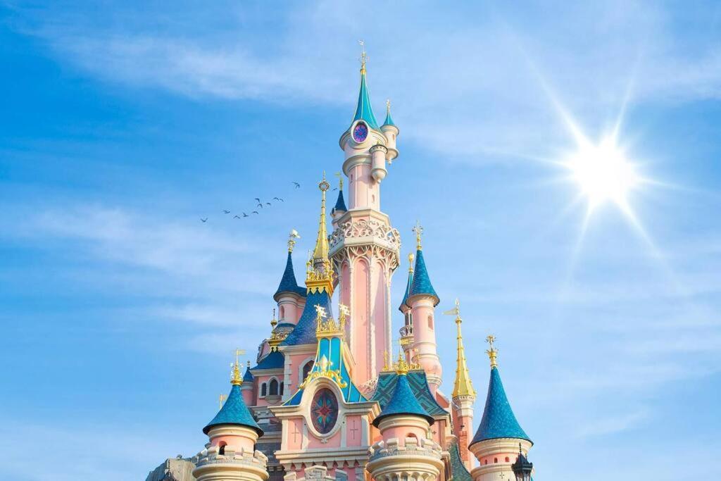 Les Paves De Prague - Appartement Pour 4 A 10 Minutes De Disneyland Paris Montévrain Exterior foto